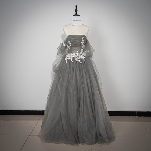 フワフワチュールドレス くすみブルー 二次会 前撮り 演奏会 発表会 新品袖なし 楽天市場】【NEWカラー】カラードレス くすみカラー サッシュ