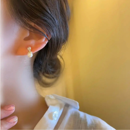 パールビジュー 樹脂イヤリング 樹脂ピアス 金属アレルギー対応 