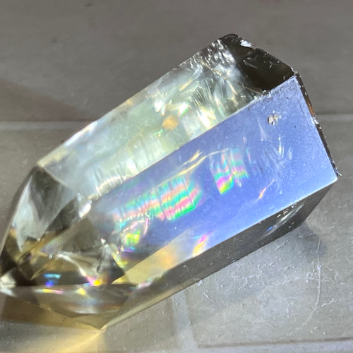 財を呼び込む✨龍脈水晶シトリンクォーツ ポイントレインボー原石