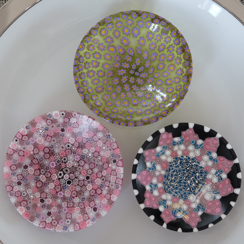 【美品未使用】ベネチアンガラス 小皿ミルフィオリ φ77 ピンク ハンドメイド ベネチアンガラス ヴェネチアンガラス ミルフィオリ お皿