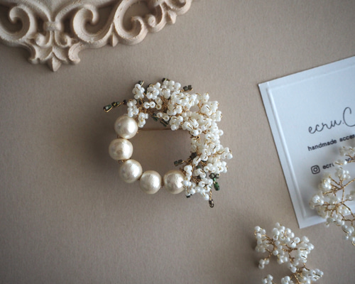 かすみ草とコットンパールのブローチ(ゴールド) フォーマル2025 .B1