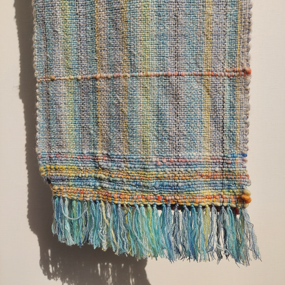 手織り　手紡ぎウールのぽこぽこマフラー　作品24004 9枚目の画像