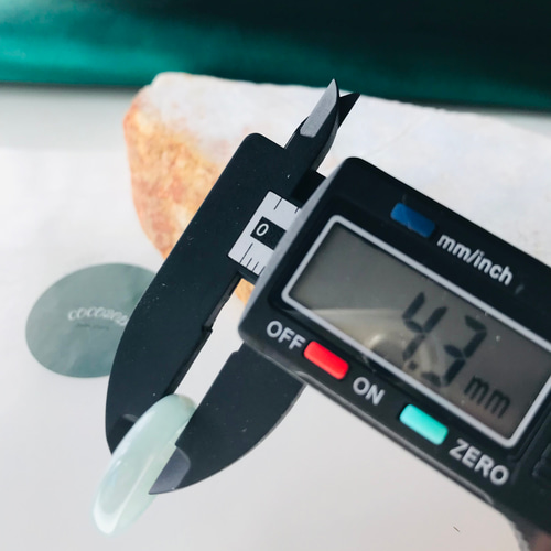 R300-0054］ ジェイド JADE ヒスイ 本翡翠 くりぬき リング ライト