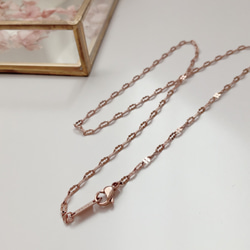 ピンクゴールドペタルチェーンネックレス/桜色　春　つけっぱなしOK サージカルステンレス　重ね付け　シンプル　さくら 6枚目の画像