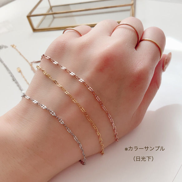ピンクゴールドペタルチェーンネックレス/桜色　春　つけっぱなしOK サージカルステンレス　重ね付け　シンプル　さくら 3枚目の画像