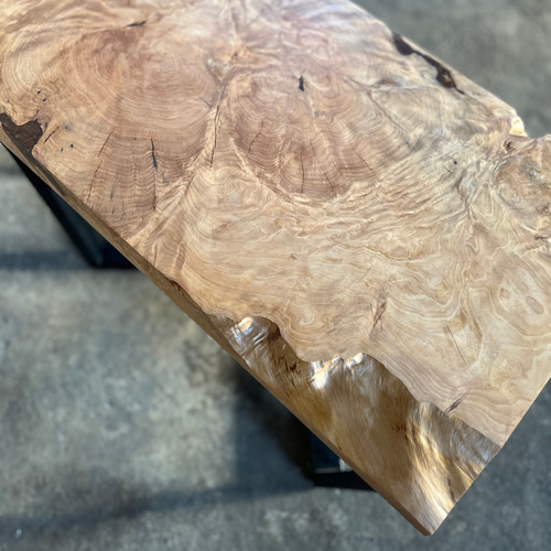 楓【カエデ】杢が美しい一枚板ローテーブル ローテーブル・リビング