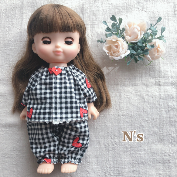 26cmドール用 ハートボタンのチェックパジャマ ソランちゃん レミン