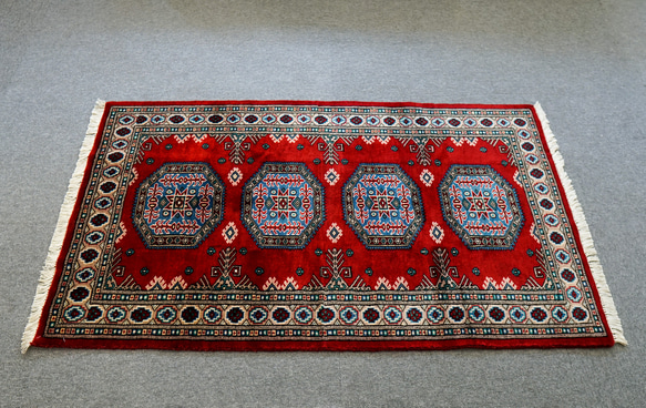 129×78cm【パキスタン手織り絨毯】 4枚目の画像