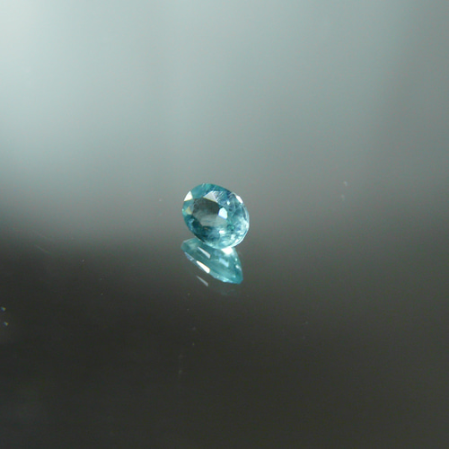 ハンベルジャイト 0.08ct ⭐250302 天然石 べるふぇKIRABOSHI希少石  