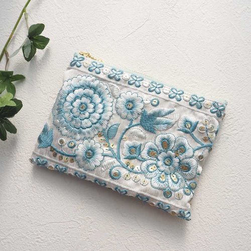 春風を感じるインド刺繍リボンポーチ ポーチ Floopa 通販