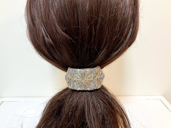 刺繍リボンの髪飾り　オリエンタルアラベスク　エメラルド 7枚目の画像