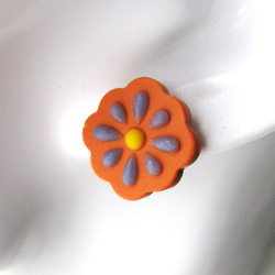 Terracotta flower stud （テラコッタ） 1枚目の画像