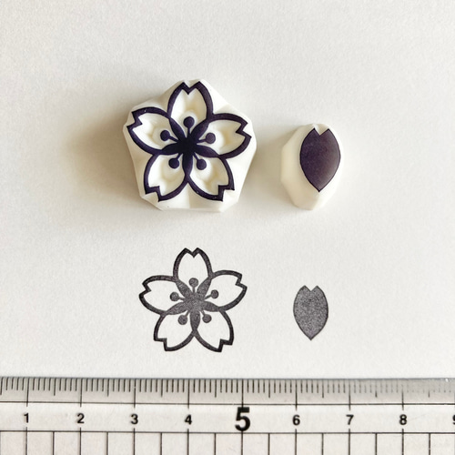 桜の花と花びらの消しゴムはんこセット はんこ・スタンプ asako-made