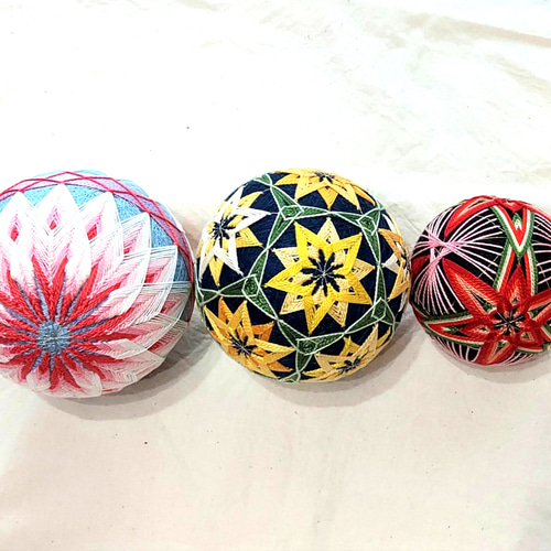 手毬 てまり ハンドメイド 祝い事 ホワイトゴールド 手毬 てまり ハンドメイド 祝い事 ホワイトゴールドの通販 by