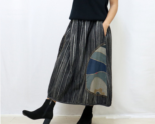 草木染め、手描パッチワーク刺繡入りコットンバルーンスカート