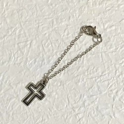 ドール用シルバー十字架ネックレス 1枚目の画像