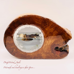 一つ限りの流木アート 海に浮かぶラッコ ジオラマ 流木 フィギュア 置物 インテリア レジン テラリウム 生き物 N18 7枚目の画像