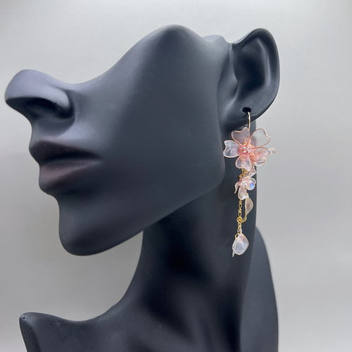 淡桜 ピアス/イヤリング ディップアート アメリカンフラワー 推し活 春