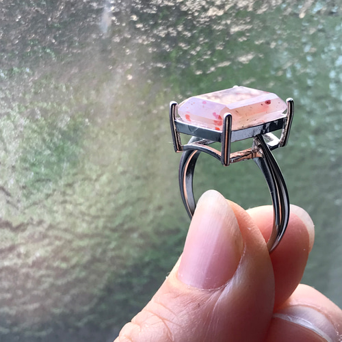 ゴビ石−1218 ゴビ瑪瑙水玉模様ルース