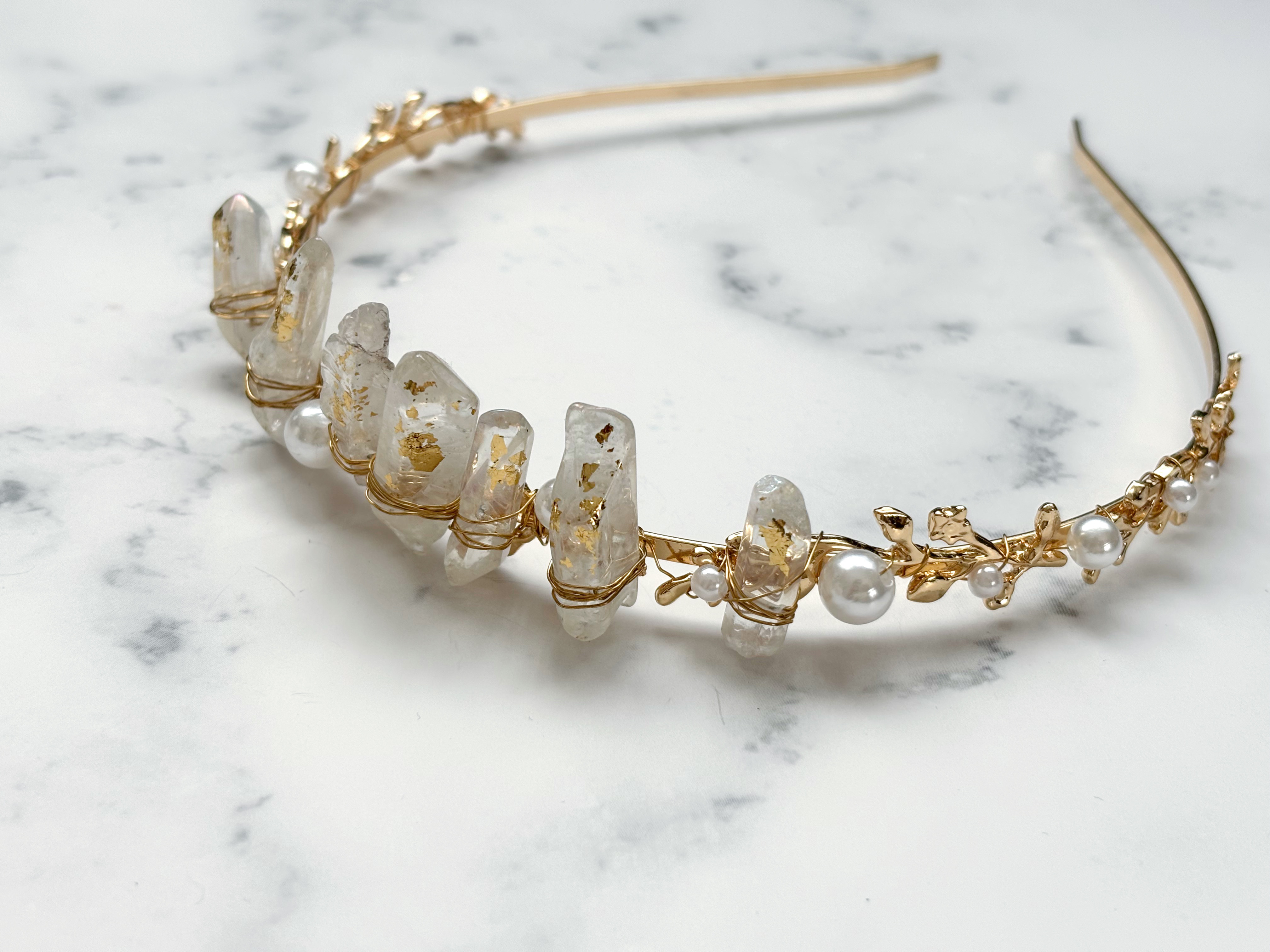 【crystal perl crown】髪飾り　ウェディング　成人式　結婚式　振袖