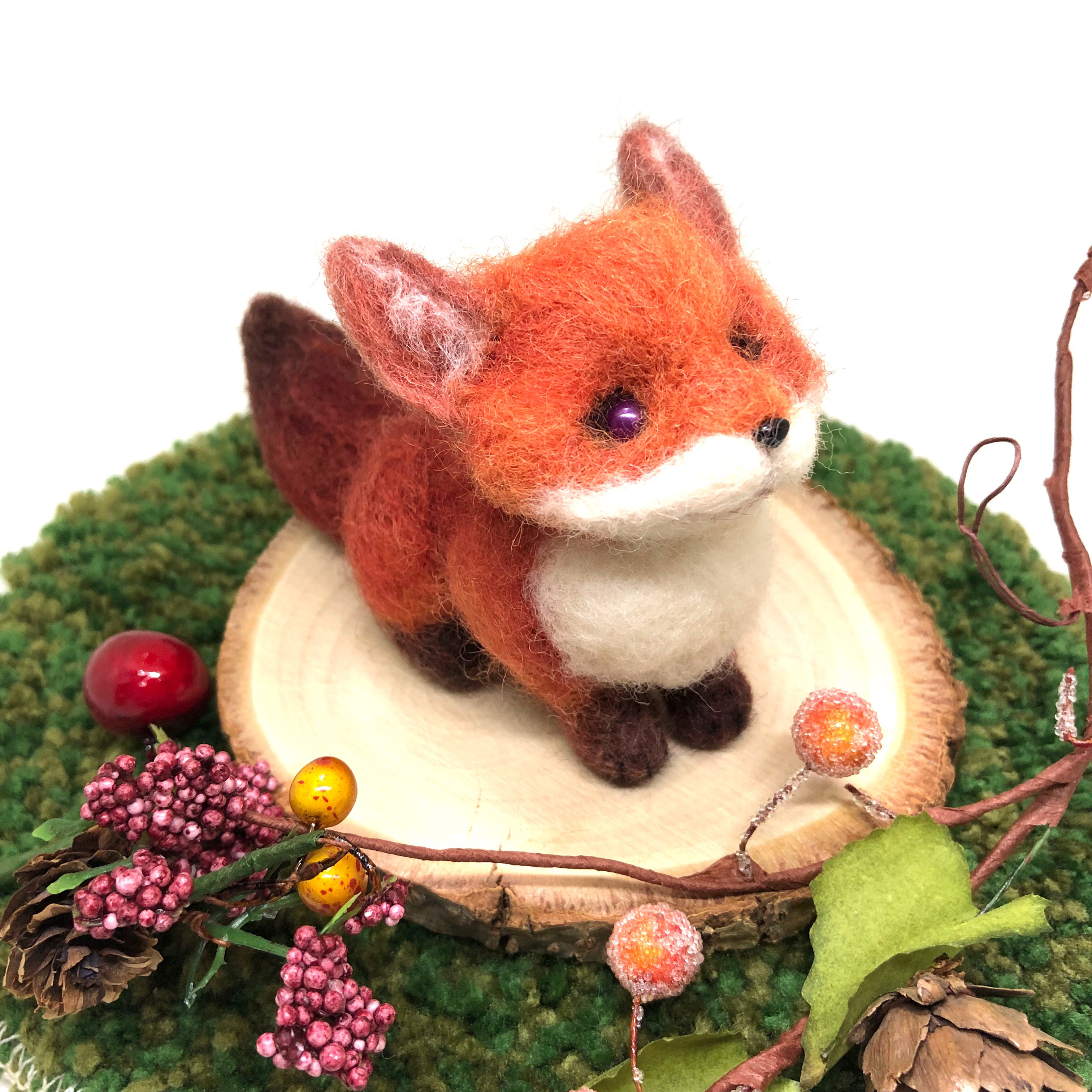 キツネ ぬいぐるみ 甘可愛いフェネック 羊毛フェルト ハンドメイド 海外作家様