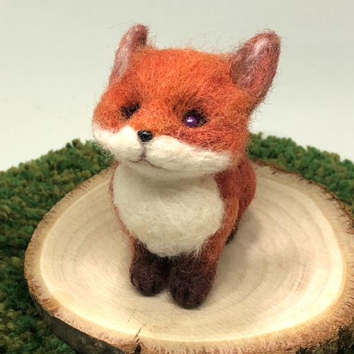 羊毛フェルト　作家様　キツネ　ぬいぐるみ　木苺の森 kiichigonomori 羊毛フェルト 作家様 キツネ ぬいぐるみ 木苺の森 kiichigonomori 羊毛