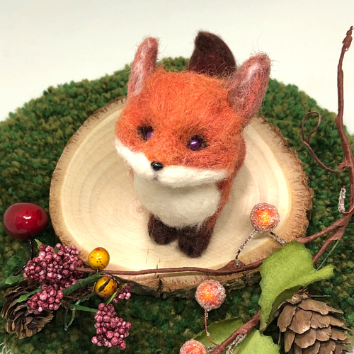◇ぷっくり 赤キツネ 羊毛フェルト人形 羊毛フェルト クマノッコ 通販