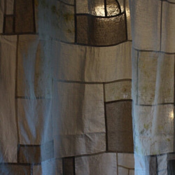 「陽だまりの家」永遠の布 137×137cm リネンポジャギカーテン 絵のカーテン pojagi 5枚目の画像
