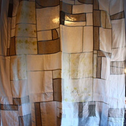 「陽だまりの家」永遠の布 137×137cm リネンポジャギカーテン 絵のカーテン pojagi 2枚目の画像