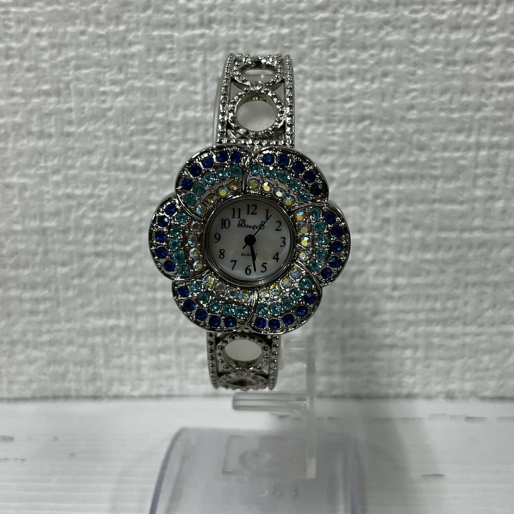 在庫限り キラキラバングル時計（フラワーBL）