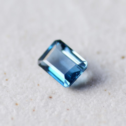 ロンドン・ブルー・トパーズ＊オクタゴン・カット＊1.27ct＊7.0×5.2mm＊TLB-020 2枚目の画像