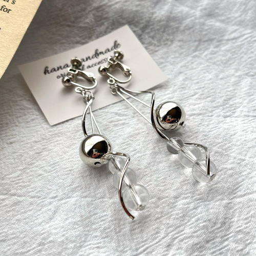 再販】シルバー ボール クリア ウェーブ チャーム 大ぶり ハンドメイド