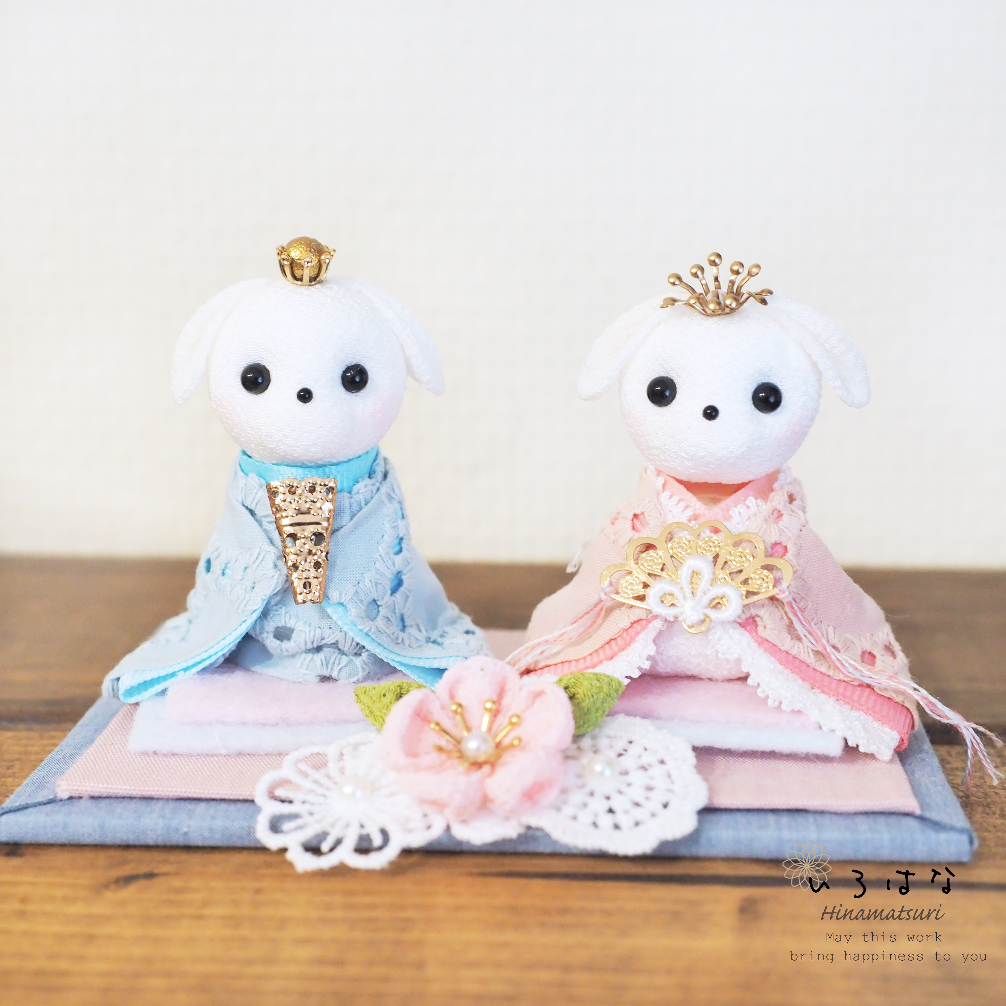 収納できる犬のお雛様 飾り方いろいろ 小さい 雛人形 木箱 ピンク 水色 M