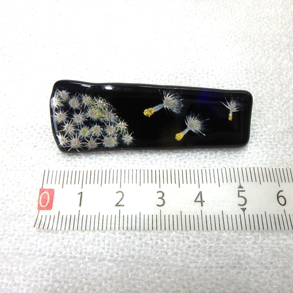 「たんぽぽ綿毛1 -tannpopo1-」GLASSブローチ野の花シリーズ　アクセサリー　野草　春　自然　可愛い 6枚目の画像