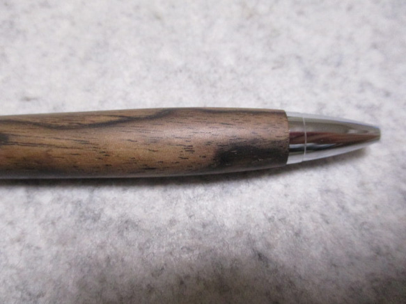 黒柿　網目杢　木地仕上げ　木軸ボールペン(シャープペンシル)　希少材 7枚目の画像