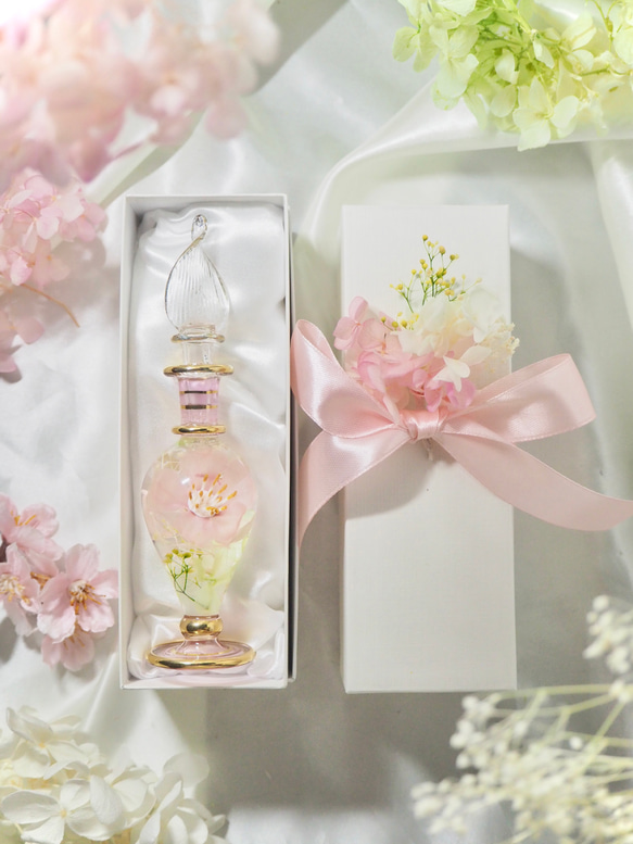 春色グラス　桜　Mサイズ　フラワーアートグラス ハーバリウム 手の中で楽しむお花　 2枚目の画像