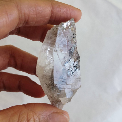 ガネッシュヒマール産紋様付水晶ポイント ガネーシュヒマール産ヒマラヤ水晶ポイント - ヒマラヤ水晶専門