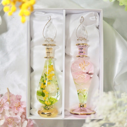 春色グラス　桜　ミモザ　Lサイズ2本セット　フラワーアートグラス ハーバリウム 手の中で楽しむお花　 2枚目の画像