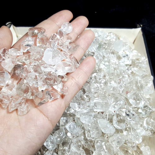 ★特選逸品★極上透明☆最高級浄化力♡【マニカラン産AAAヒマラヤ水晶さざれ】❤️ 楽天市場】ヒマラヤ水晶 さざれ石 200g マニカラン鉱山産 浄化用