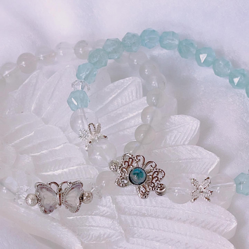 ブルートパーズ】蝶モチーフブレスレット ラブラドライトブレスレット  