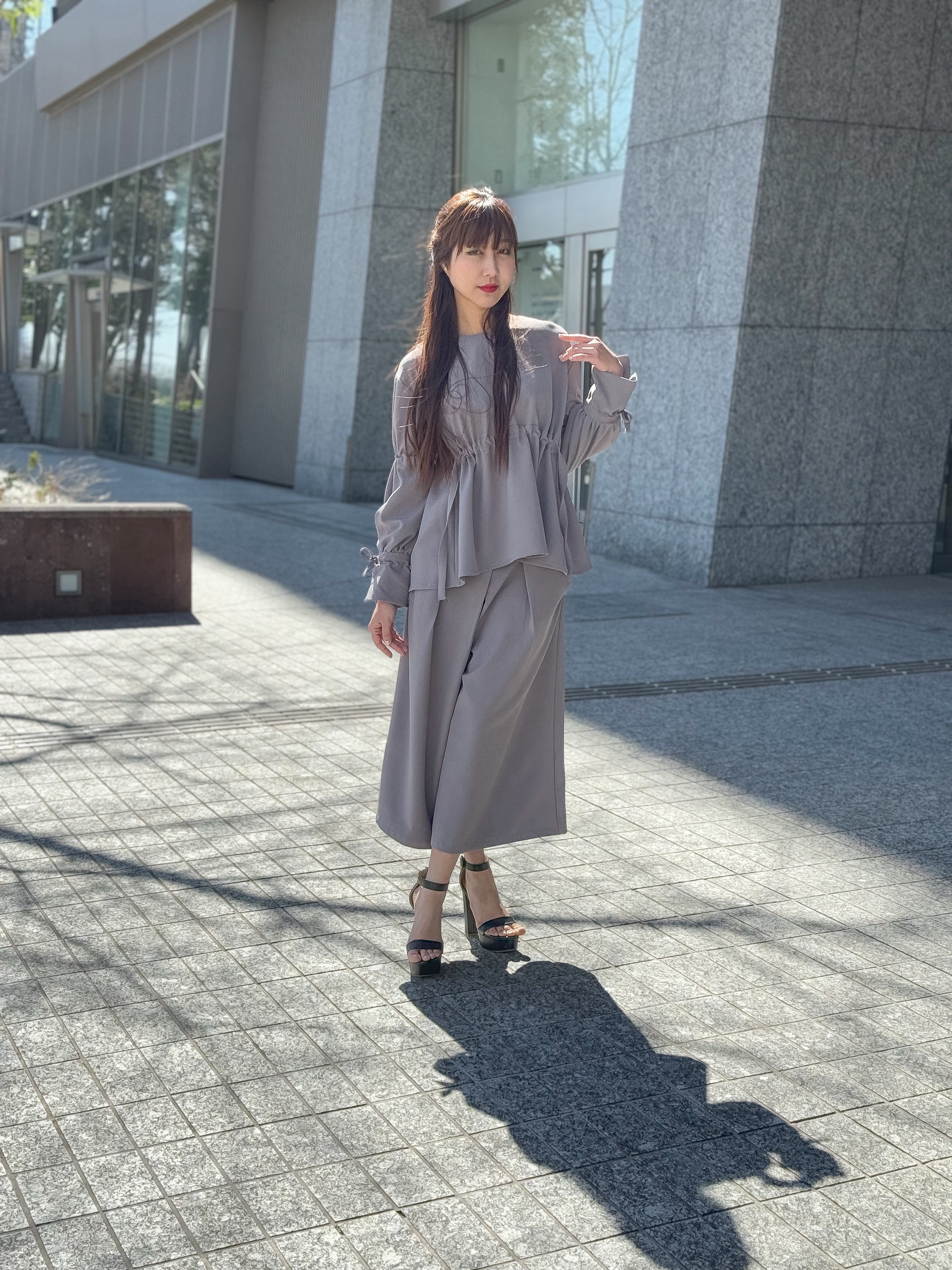 ストレッチキャンディスリーブブラウス