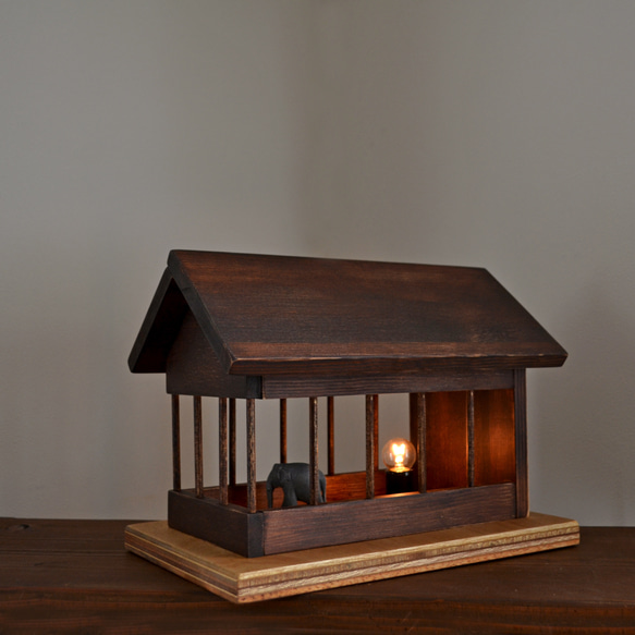 Antique House Lamp 01 1枚目の画像