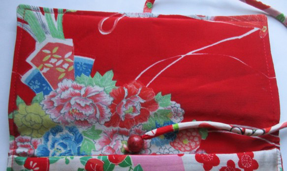 ７６２１　花柄の着物で作った和風財布・ポーチ　＃送料無料 7枚目の画像