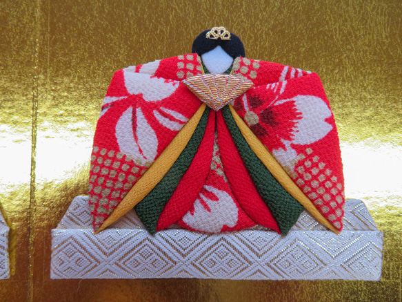 押し絵のひな飾り【金屏風】 7枚目の画像