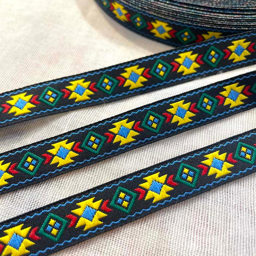 刺繍リボン＊2m販売】お花柄☆エスニック ☆チロリアンテープ 