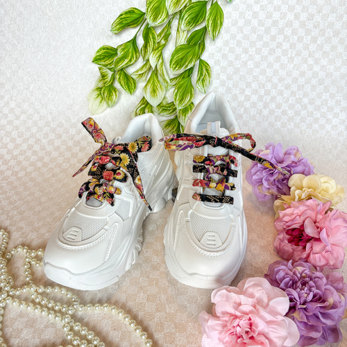 幅8mm限定柄】和風♪大正ロマン靴紐☆花咲き誇るブラック＜黒羽