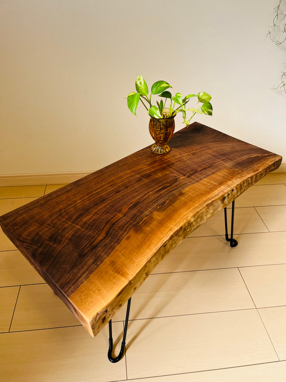 ブラックウォールナット　一枚板　サイドテーブル　ローテーブル 1枚目の画像