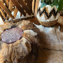 モロッコ直輸入 レザー ファープフ クッション オットマン ハラコ