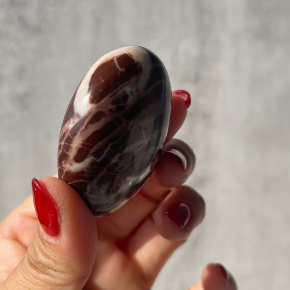 【チョコレートジャスパー】パームストーン 握り石 鉱物 天然石 15枚目の画像