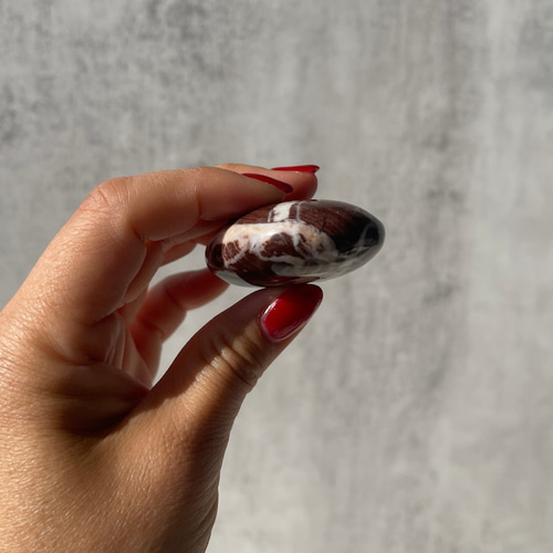 ラテアートのような【チョコレートジャスパー】パームストーン 握り石